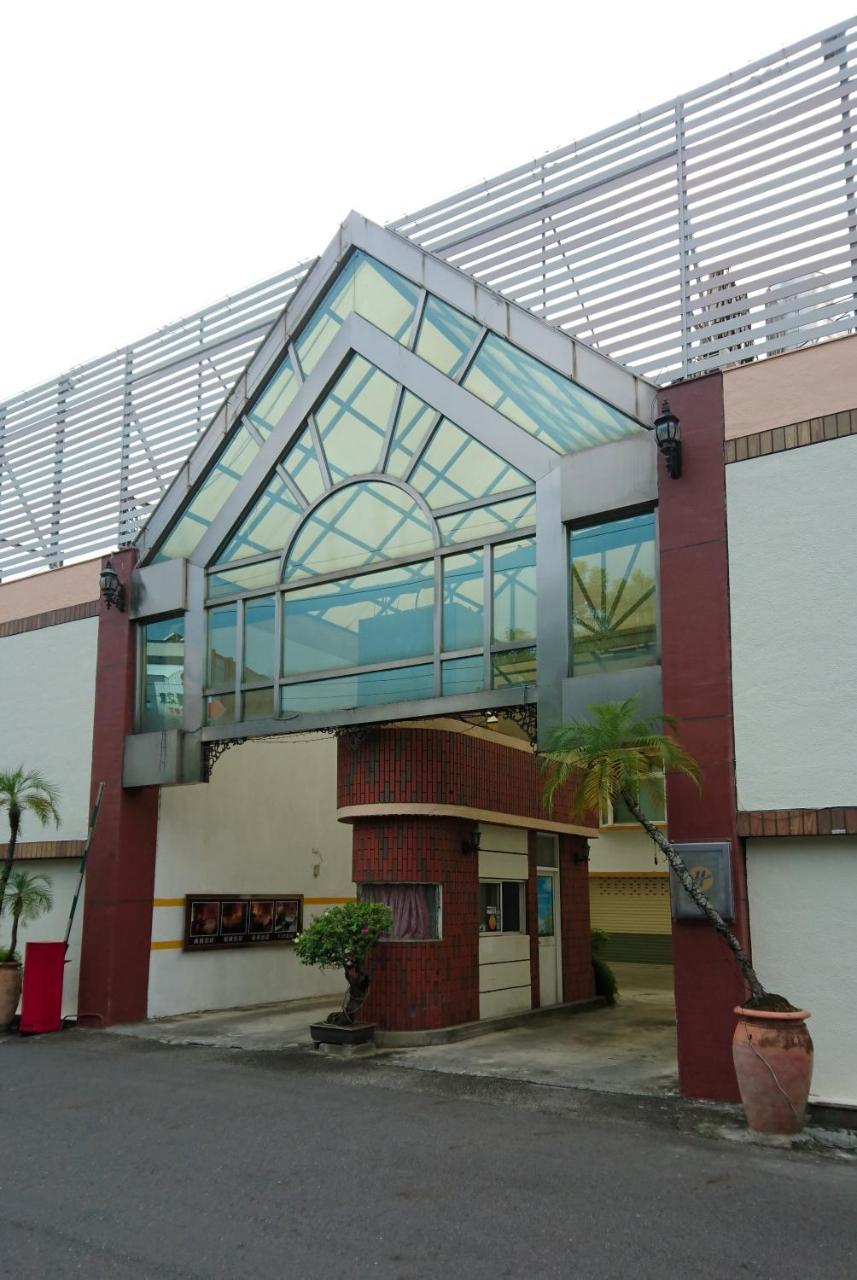 Park Motel Chiayi Eksteriør bilde
