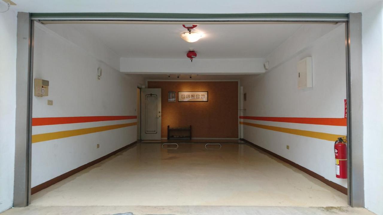 Park Motel Chiayi Eksteriør bilde